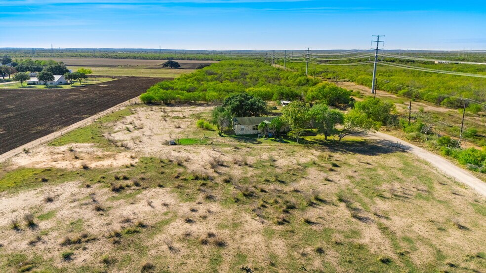More Photos Of 596 Mauermann Rd, San Antonio Land For Sale