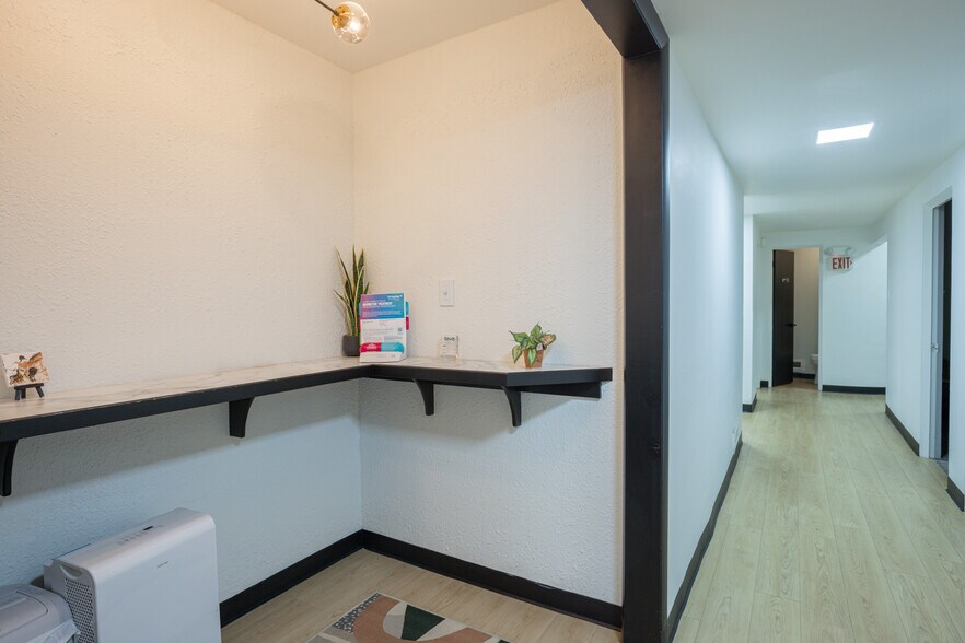 More Photos Of , Ardmore Office For Sale