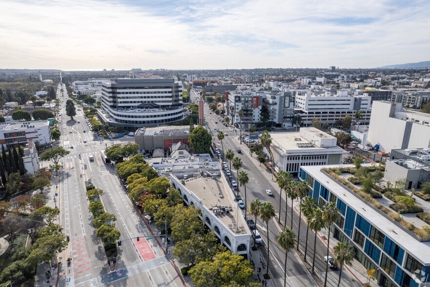 More Photos Of 9718-9724 Washington Blvd, Culver City Storefront Retail Office For Lease