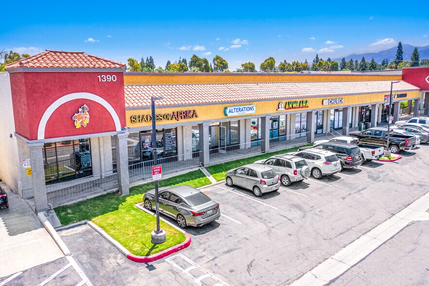 More Photos Of 1380-1400 W 6th St, Corona Unknown For Lease