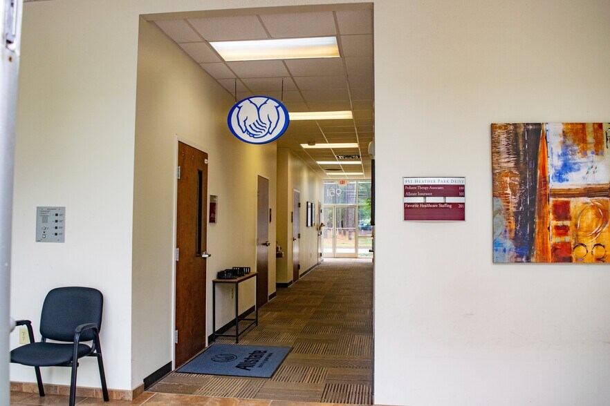 More Photos Of 951 Heather Park Dr, Garner Office For Lease