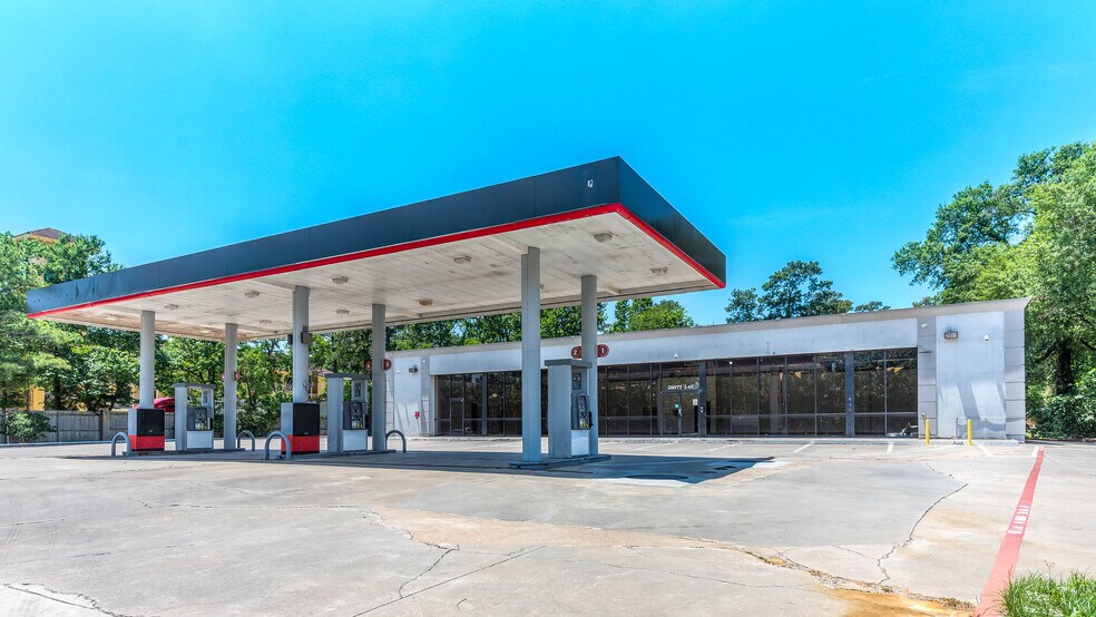 More Photos Of 28677 I-45, Spring Service Station For Sale