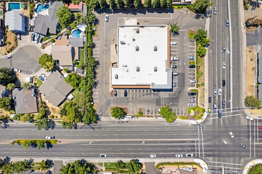 More Photos Of 6144 Dewey Dr, Citrus Heights Drugstore For Sale