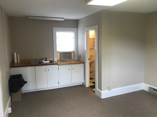 More Photos Of 9064 Courthouse Rd, Spotsylvania Office For Lease