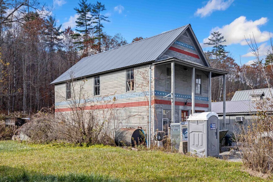 More Photos Of 23 Main St, Wardsboro Convenience Store For Sale