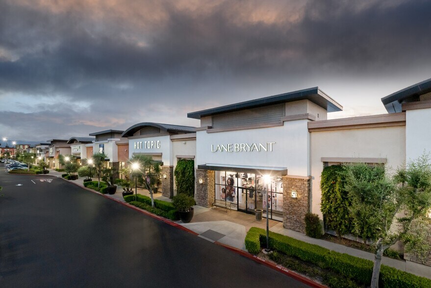 More Photos Of 27651 San Bernardino Ave, Redlands Unknown For Lease