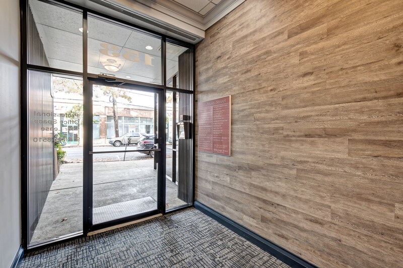 More Photos Of 153 E Main St, Mount Kisco Storefront Retail Office For Lease