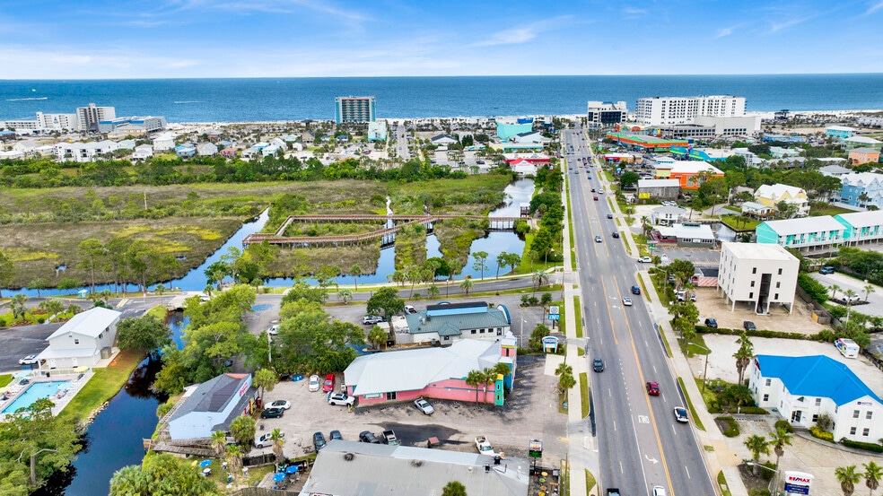 More Photos Of 616 Gulf Shores Pky, Gulf Shores Freestanding For Sale