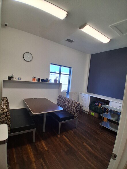 More Photos Of 4165-4169 Clark Rd, Sarasota Office For Sale