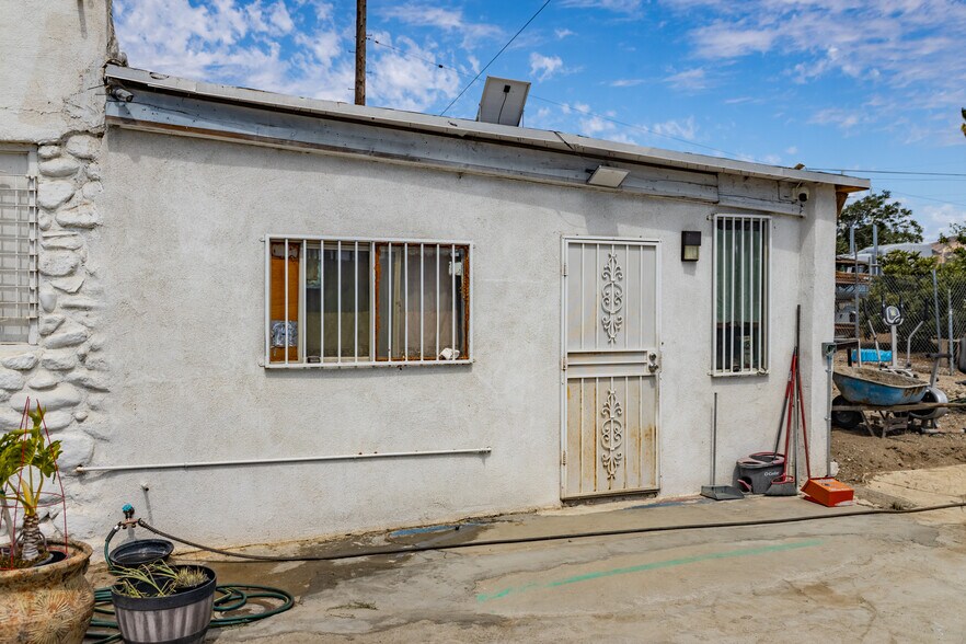 More Photos Of , Banning Unknown For Sale