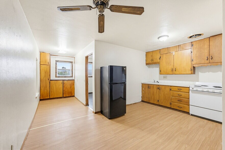 More Photos Of 309-313 W Milwaukee St, Janesville Apartments For Sale