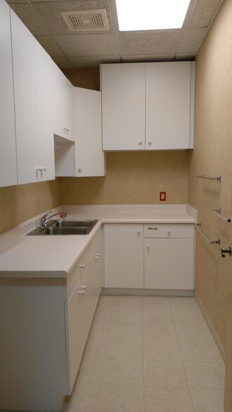 More Photos Of 4113 Capitol St, Durham Medical For Lease