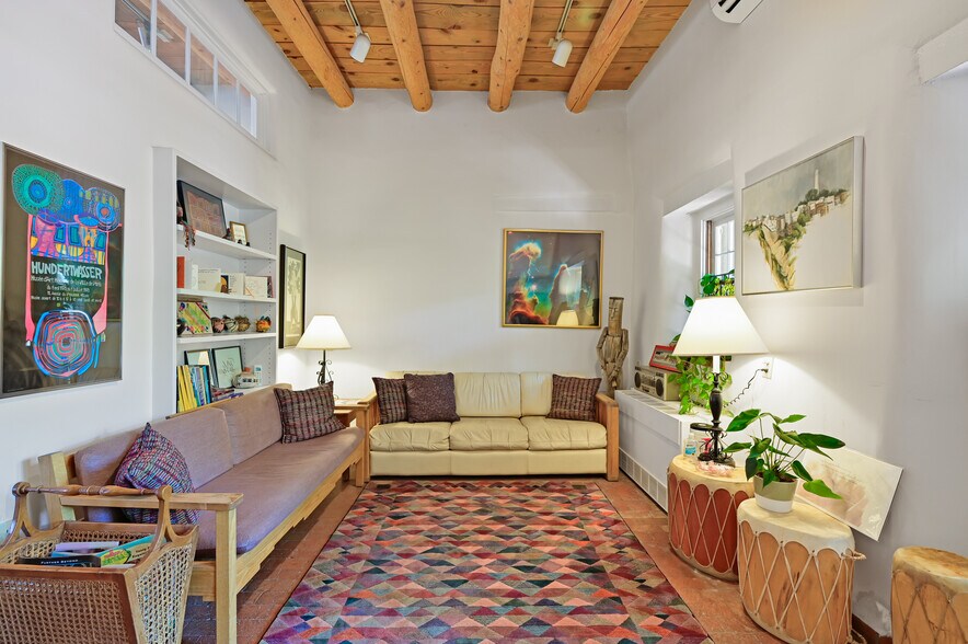 More Photos Of 200 W De Vargas St, Santa Fe Office For Sale