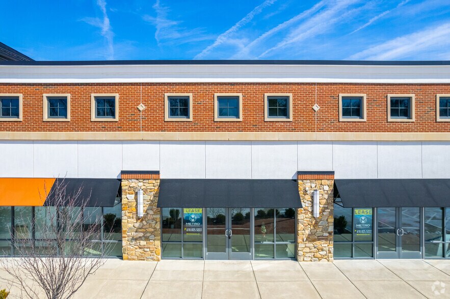 More Photos Of 2 Atwater Dr, Malvern Unknown For Lease