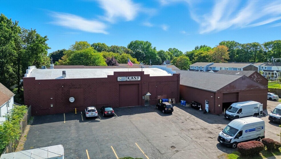 More Photos Of 305 Tremont St, Rochester Warehouse For Lease