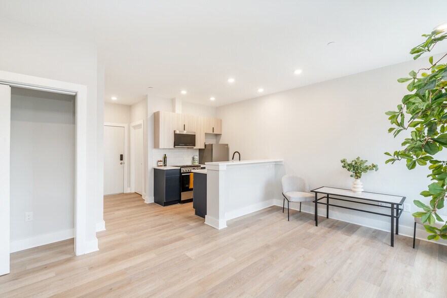 More Photos Of 3503 Midvale Ave, Philadelphia Apartments For Sale