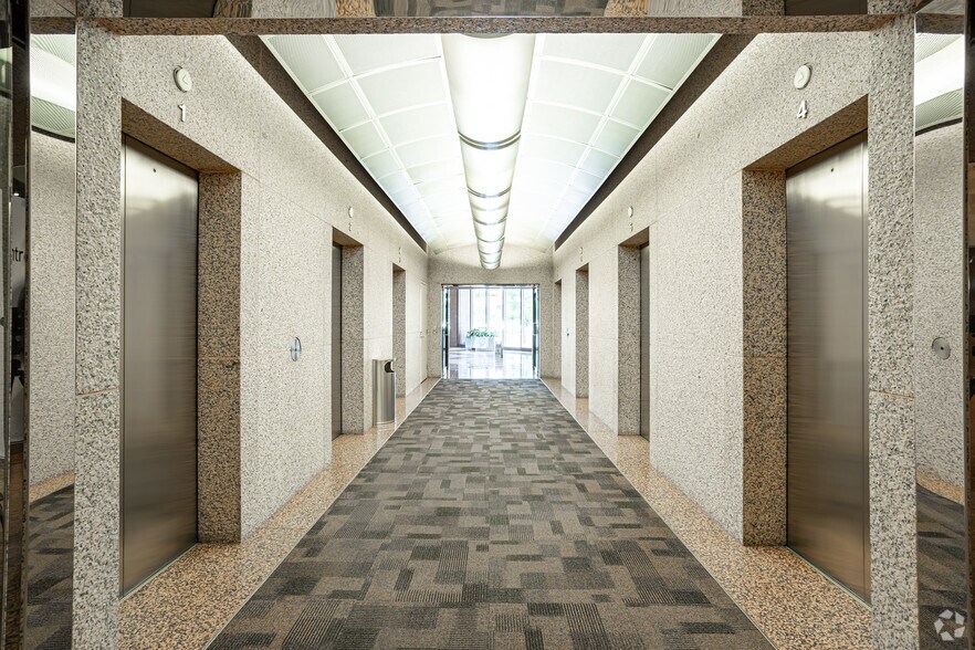 More Photos Of 111 5th Ave SW, Calgary Office For Lease