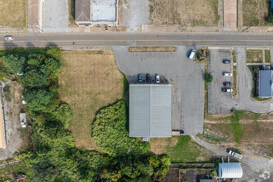 More Photos Of 1230 Main St, Wellsville Freestanding For Sale