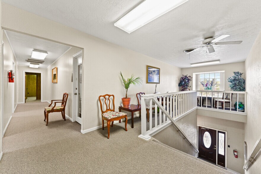 More Photos Of 2210 N Frazier St, Conroe Medical For Lease