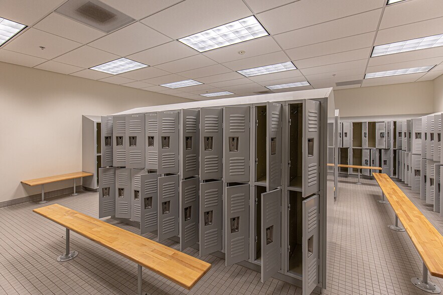 More Photos Of 380 Airport Rd, Ignacio Office Residential For Sale