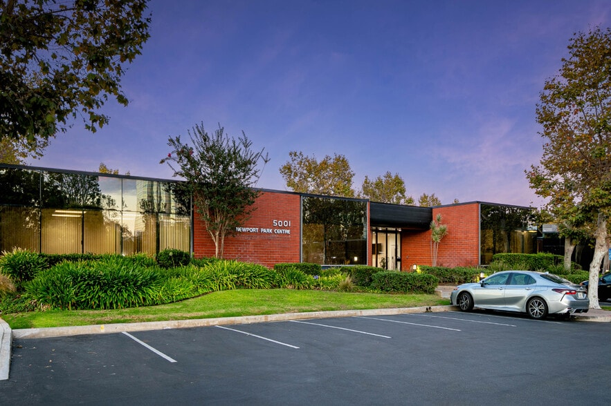 Primary Photo Of 5001 Birch St, Newport Beach Office For Sale
