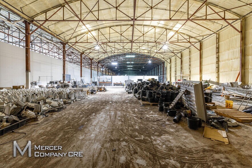 More Photos Of 900 N 4th St, Guthrie Manufacturing For Lease