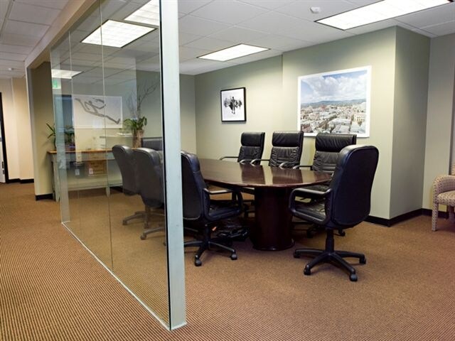 More Photos Of 18250 Roscoe Blvd, Northridge Medical For Lease