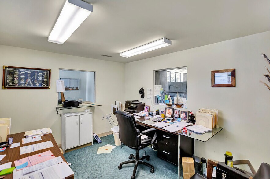 More Photos Of 516 Pearman Dairy Rd, Anderson Freestanding For Sale