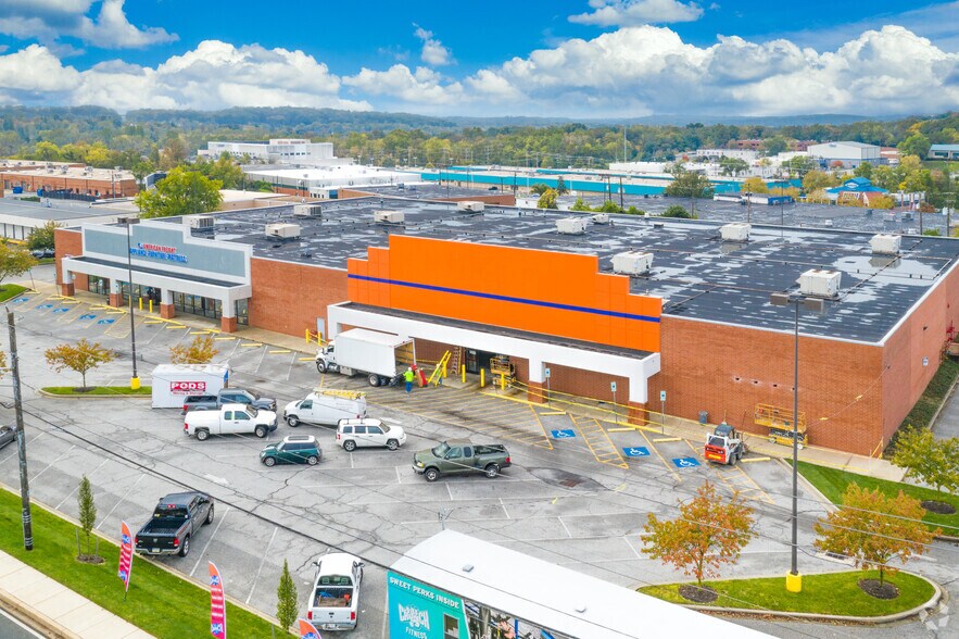 More Photos Of 1920 York Rd, Lutherville Timonium Freestanding For Lease