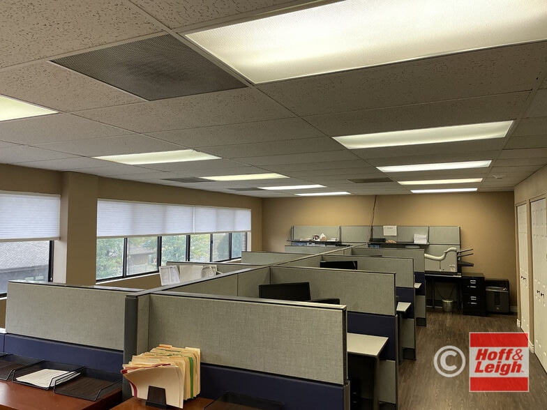 More Photos Of 6909 S Holly Cir, Centennial Office For Sale