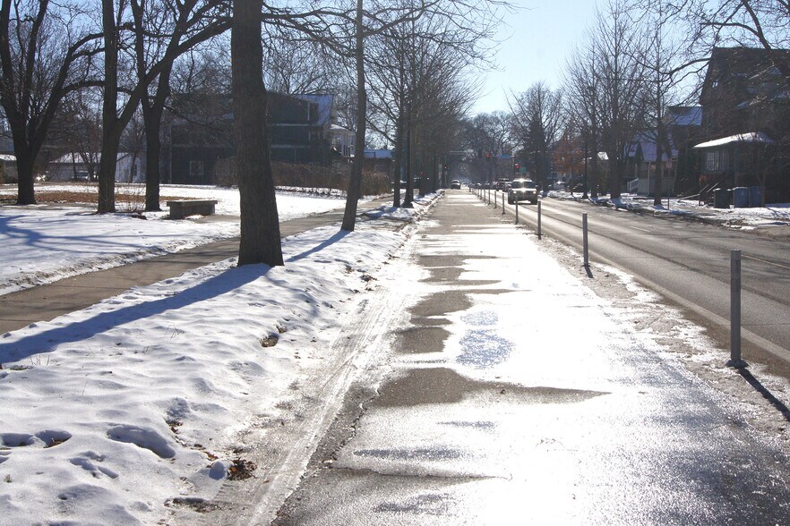 More Photos Of 1042 18th Ave SE, Minneapolis Schools For Sale