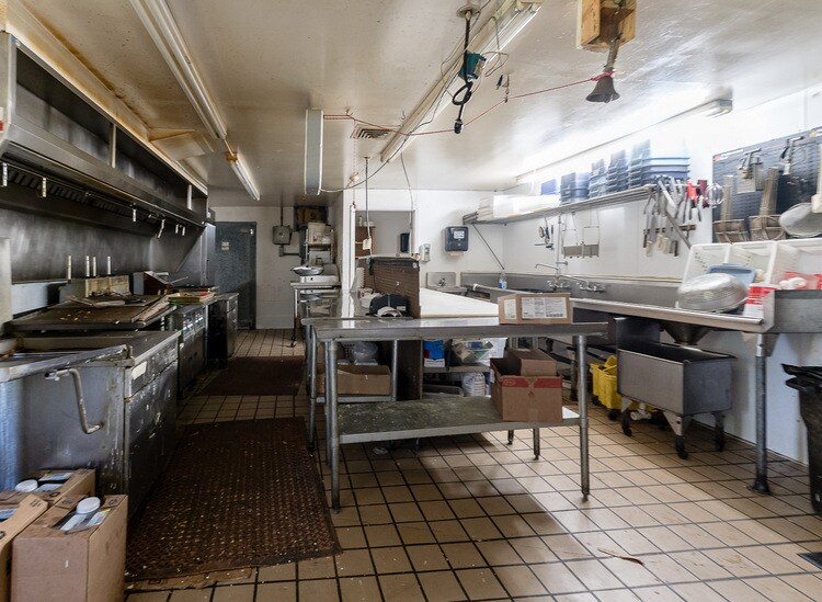 More Photos Of 6681 N Lumberjack Rd, Riverdale Restaurant For Sale