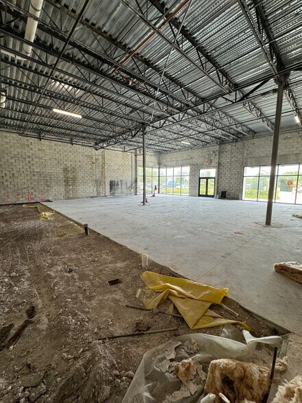 More Photos Of NWC Flamingo Rd And Miramar Pky, Miramar Unknown For Lease