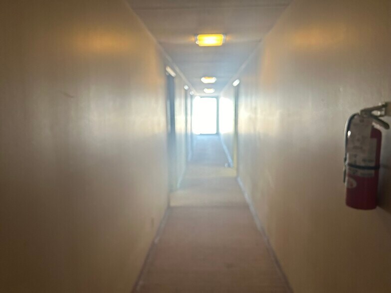 More Photos Of 420 S Federal Blvd, Denver Office For Sale