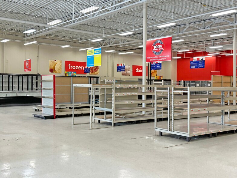 More Photos Of 20 Concourse West, Waterville Unknown For Lease