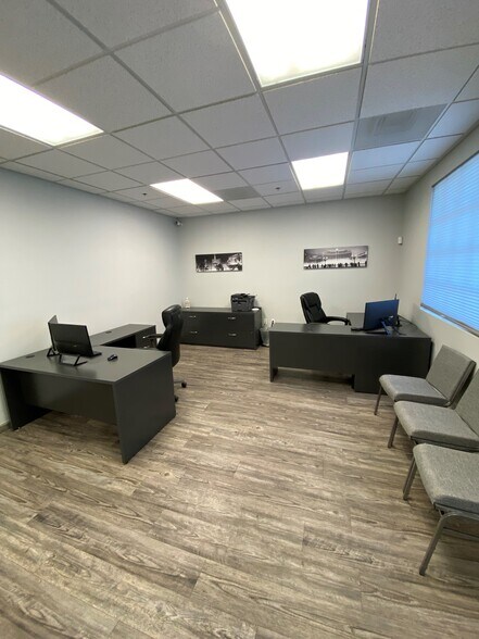 More Photos Of 3223 E Warm Springs Rd, Las Vegas Office For Lease
