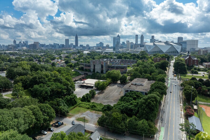 More Photos Of 20 Griffin St, Atlanta Multifamily For Sale