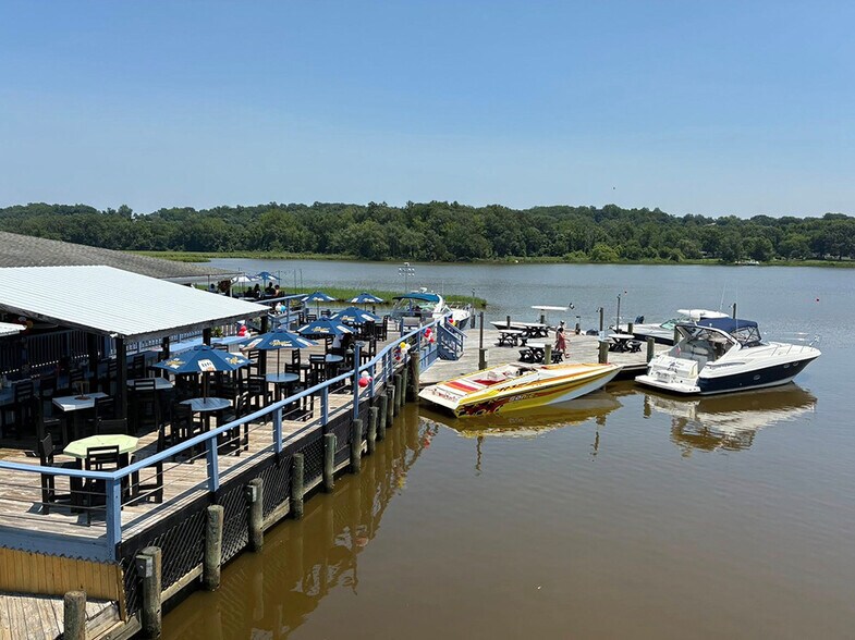 More Photos Of 7536 Shirley Blvd, Port Tobacco Restaurant For Sale