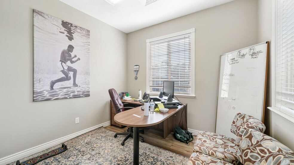 More Photos Of 891 W Baxter Dr, South Jordan Office For Sale