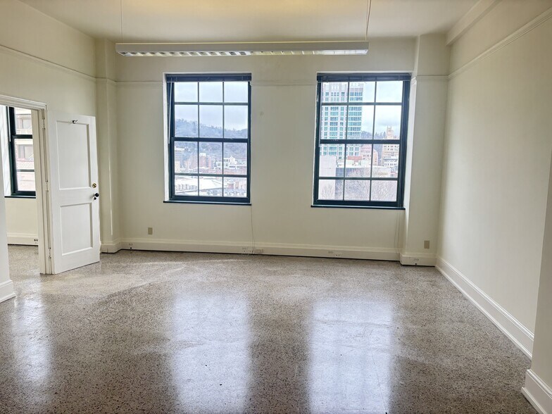 More Photos Of 34 Wall St, Asheville Office For Lease