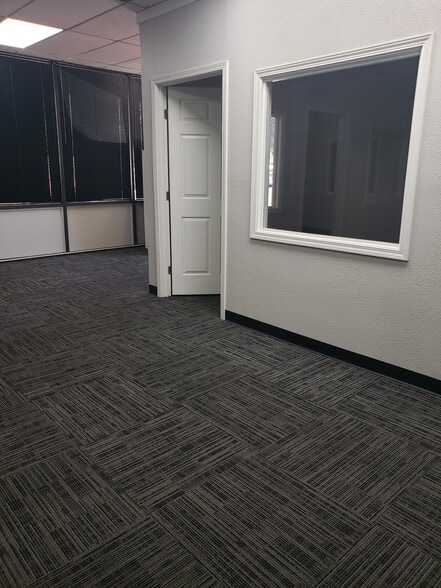 More Photos Of 5200-5252 Sunrise Blvd, Fair Oaks Unknown For Lease