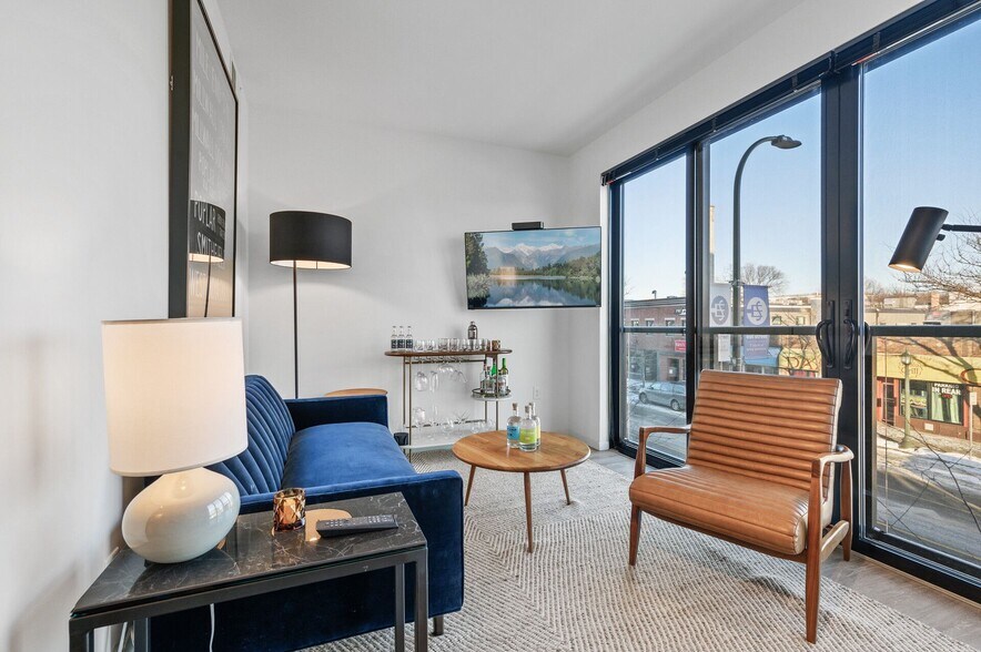 More Photos Of 2640 Nicollet Ave, Minneapolis Apartments For Lease