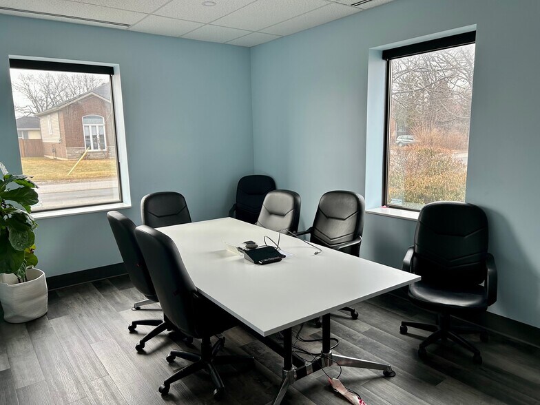More Photos Of 3063 Walker Rd, Windsor Office For Lease