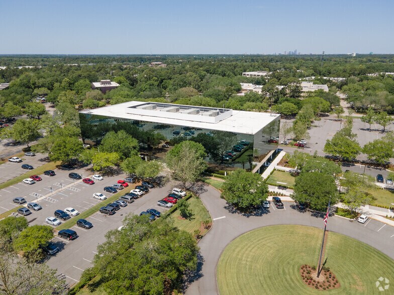 More Photos Of 6735 Southpoint Dr, Jacksonville Unknown For Lease