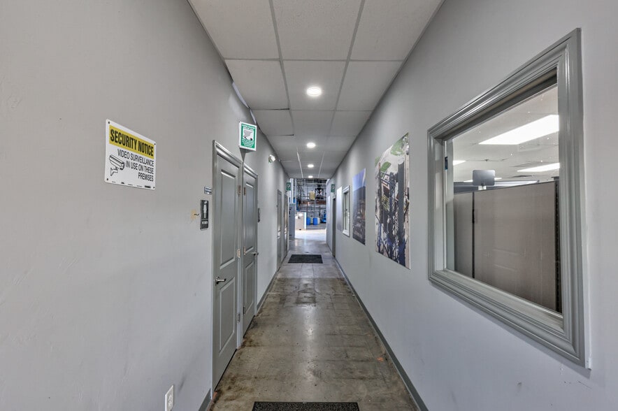 More Photos Of 831 Park Ave, Murfreesboro Manufacturing For Lease