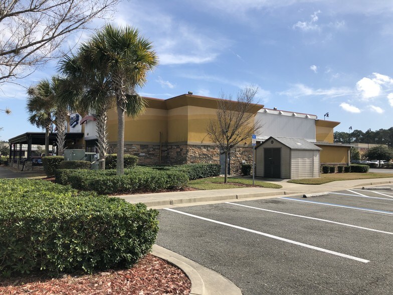 More Photos Of 13070 City Station Dr, Jacksonville Restaurant For Sale