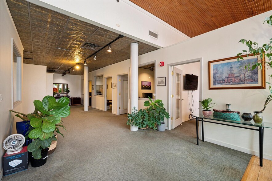 More Photos Of 136-138 N 2nd St, Philadelphia Apartments For Sale