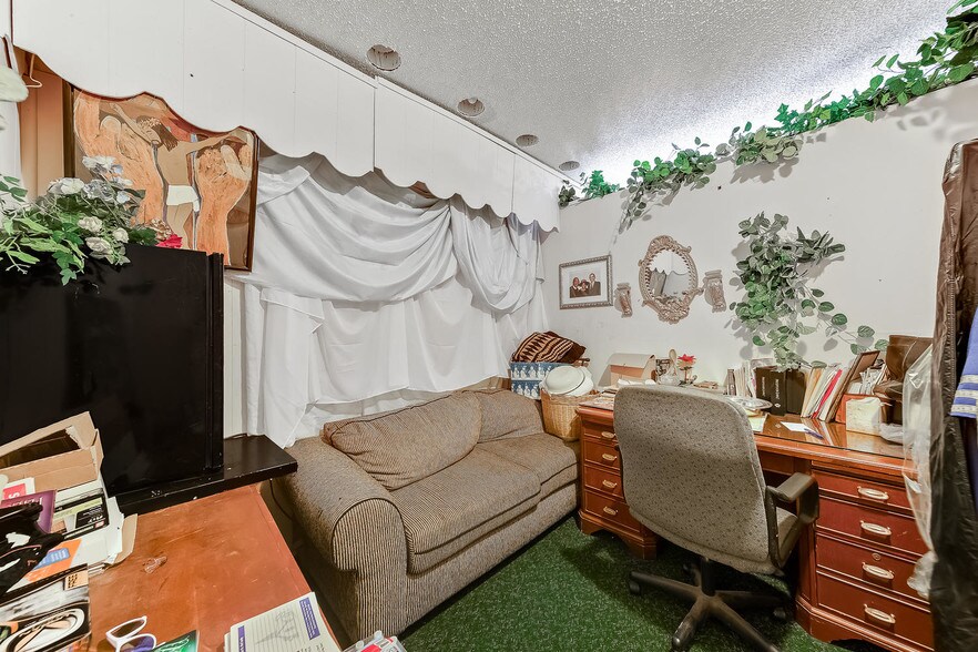 More Photos Of 1311 W Owens Ave, Las Vegas Religious Facility For Sale