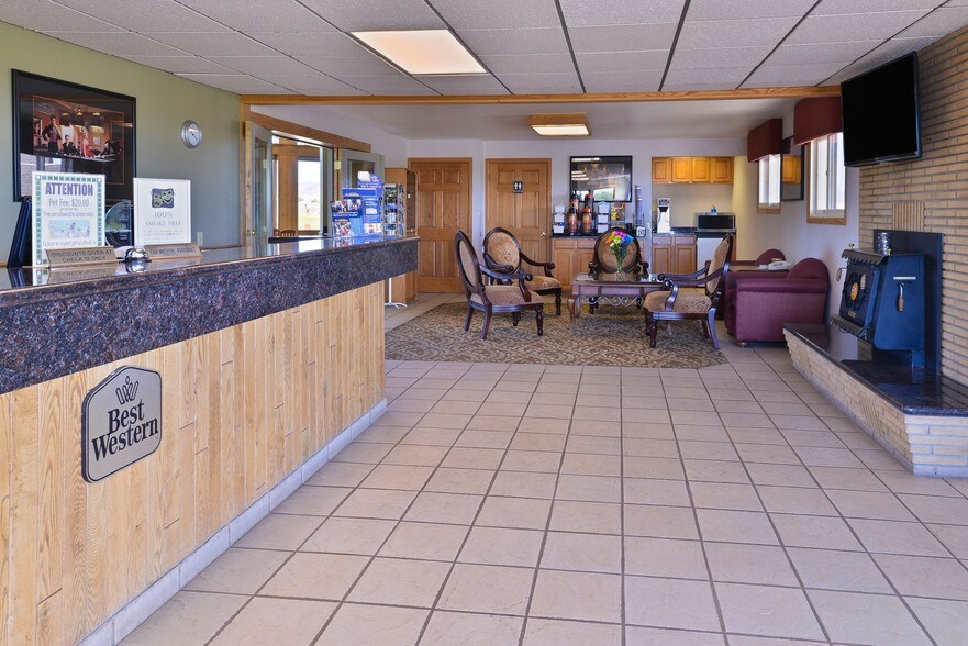 More Photos Of 2830 US Highway 160 W, Monte Vista Hotel For Sale