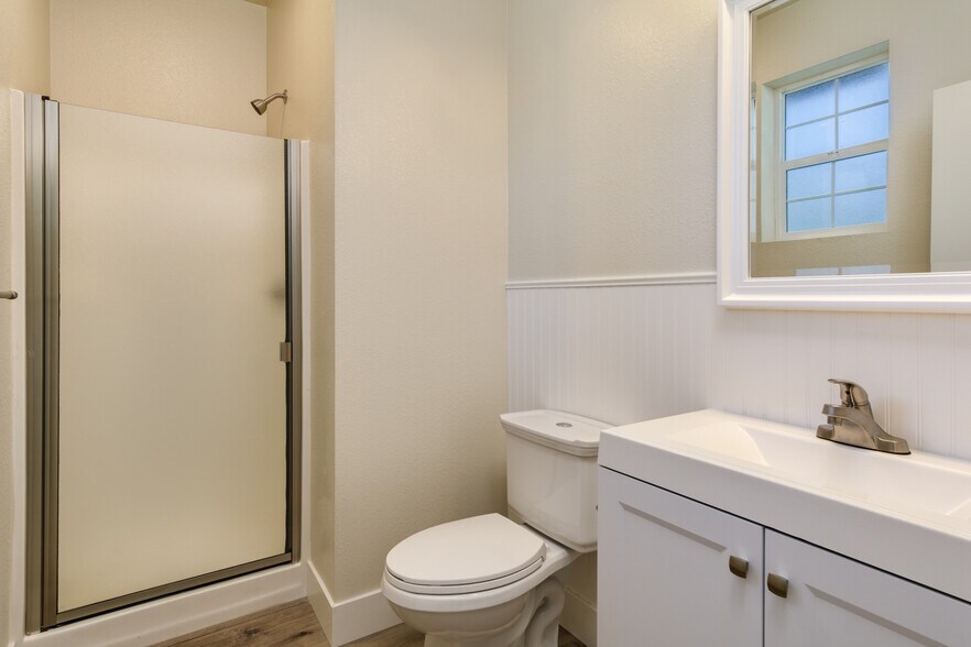 More Photos Of 447 W 7th St, Chico Apartments For Sale